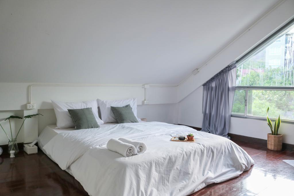 Squirrel Hostel Чиангмай Экстерьер фото